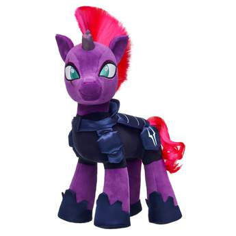 Adventure awaits when you dress Tempest Shadow in her signature armor! This dark navy five-piece armor set has everything Tempest Shadow needs to embark on the road ahead. Complete your MY LITTLE PONY collection! MY LITTLE PONY and all related characters are trademarks of Hasbro and are used with permission.  2017 Hasbro. All Rights Reserved.